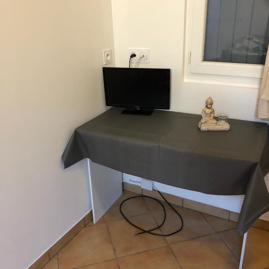 Studio Centre Ville Tarbes Exterior foto